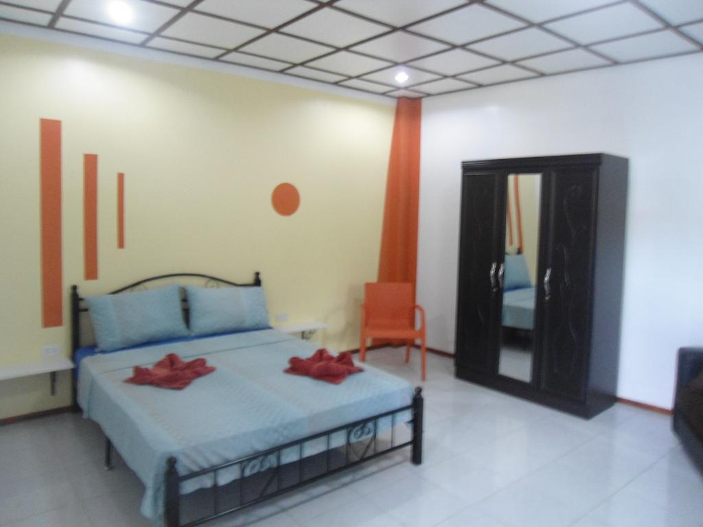 Menchu'S Pension House Panglao Oda fotoğraf
